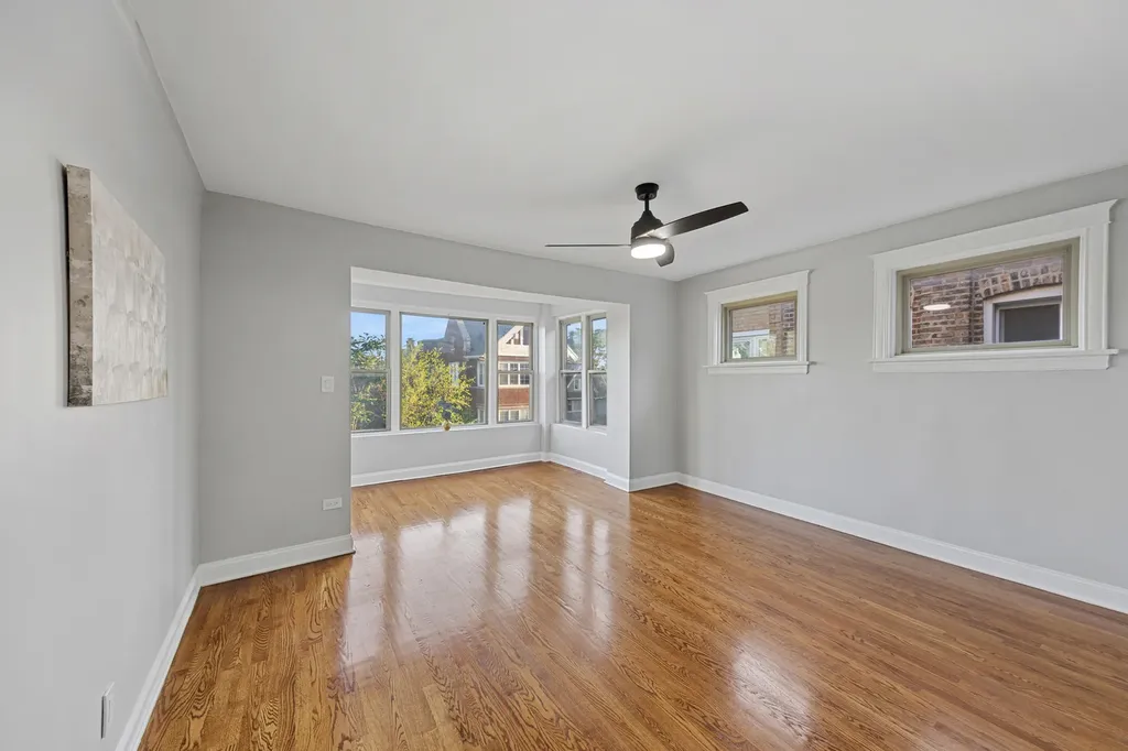 1552 East 65th Place Chicago IL 60637