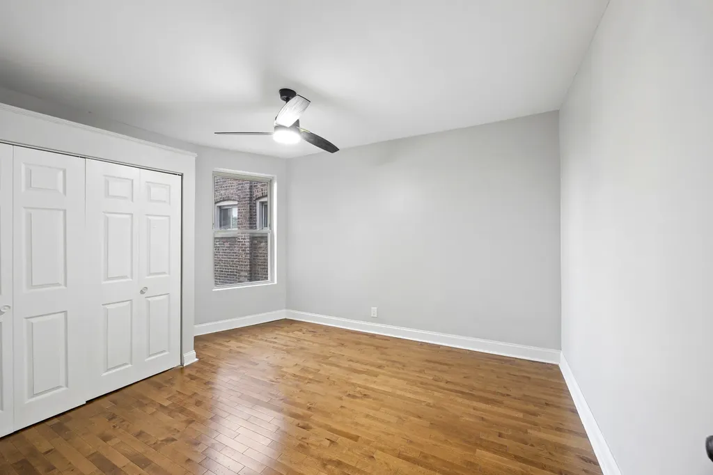 1552 East 65th Place Chicago IL 60637