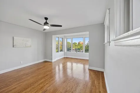 1552 East 65th Place Chicago IL 60637