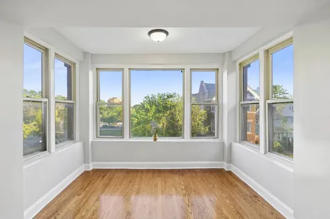 1552 East 65th Place Chicago IL 60637
