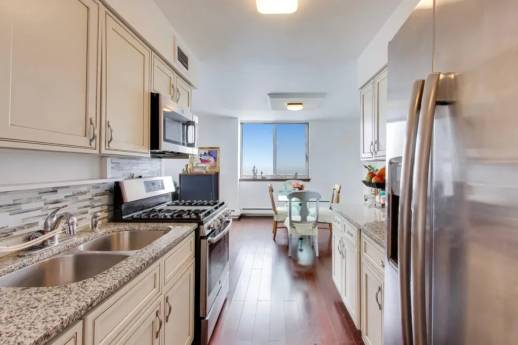 40 North Tower Road Oak Brook IL 60523