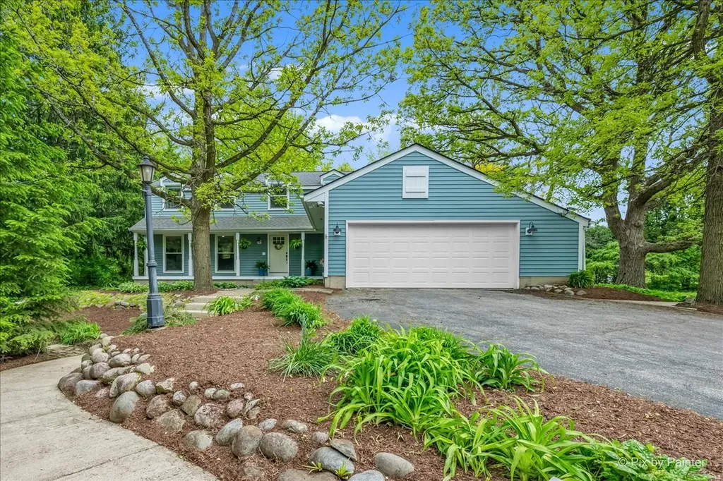 4N015 Trotter Lane St. Charles IL 60175