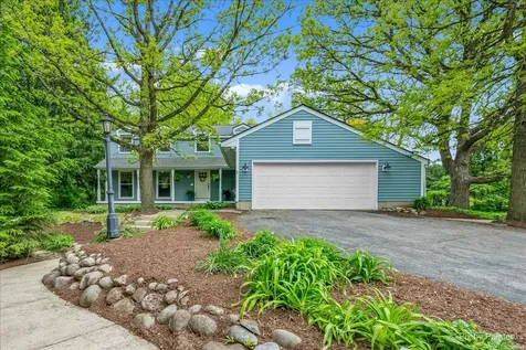 4N015 Trotter Lane St. Charles IL 60175