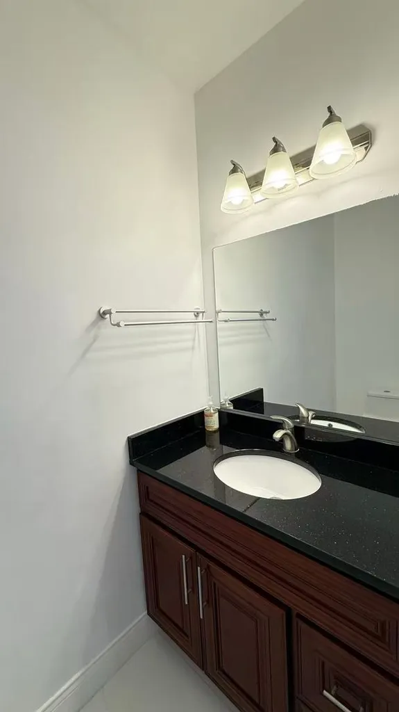 3521 South Parnell Avenue Chicago IL 60609