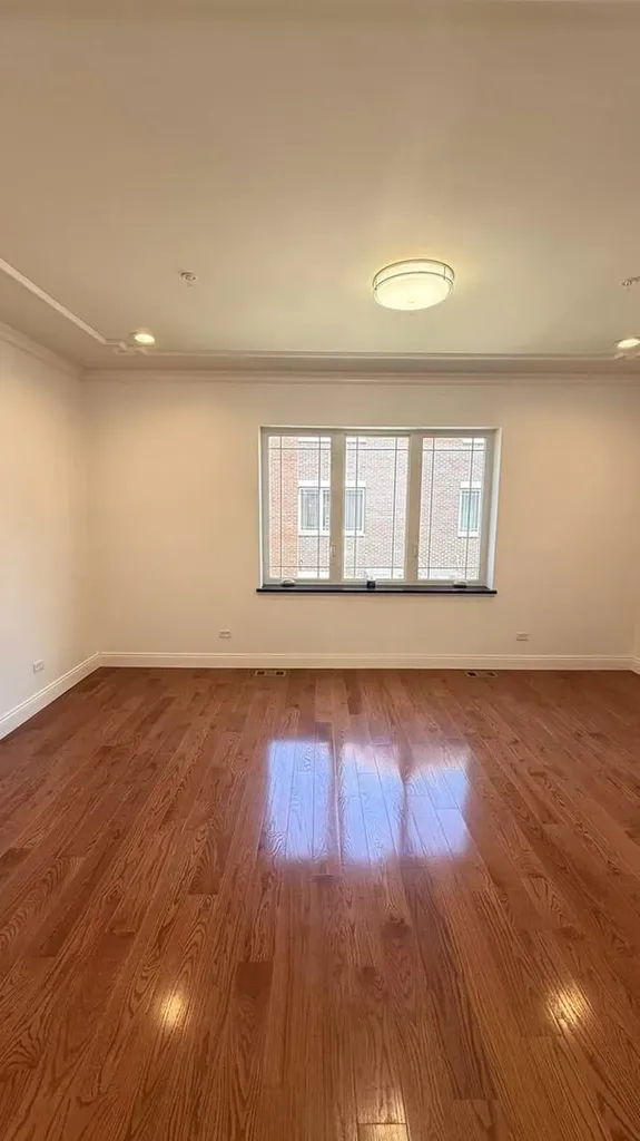 3521 South Parnell Avenue Chicago IL 60609