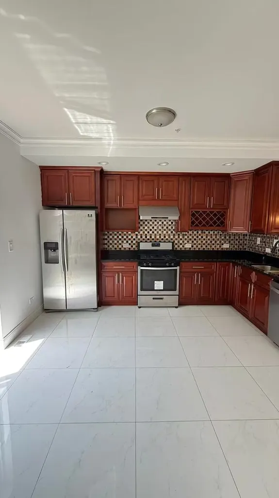3521 South Parnell Avenue Chicago IL 60609