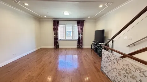 3521 South Parnell Avenue Chicago IL 60609