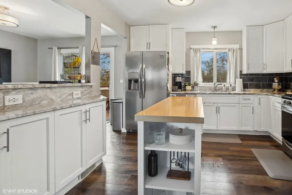 753 Magnolia Circle Lombard IL 60148
