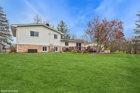 753 Magnolia Circle Lombard IL 60148