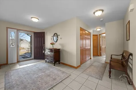 2518 Imgrund Road North Aurora IL 60542