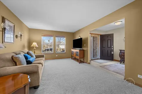 2518 Imgrund Road North Aurora IL 60542