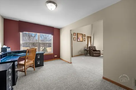 2518 Imgrund Road North Aurora IL 60542