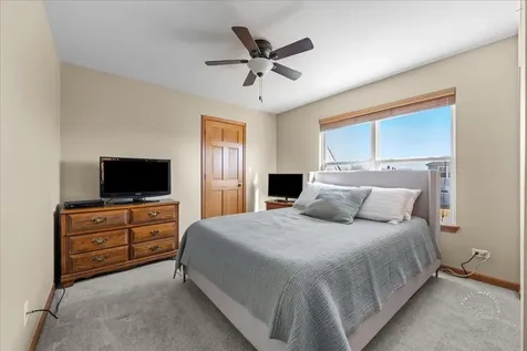 2518 Imgrund Road North Aurora IL 60542