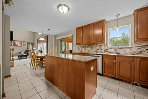 2518 Imgrund Road North Aurora IL 60542