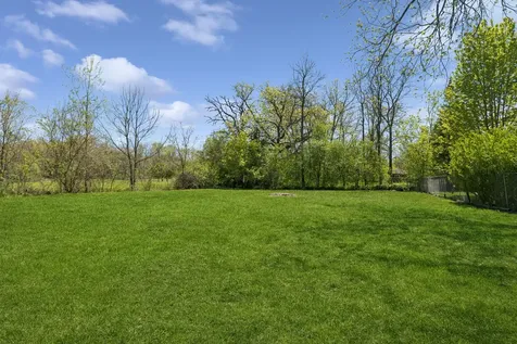2703 11TH Street Winthrop Harbor IL 60096