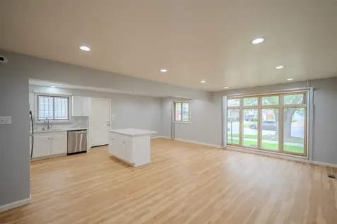 12111 South Justine Avenue Chicago IL 60643