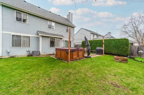 1315 Lily Court Grayslake IL 60030