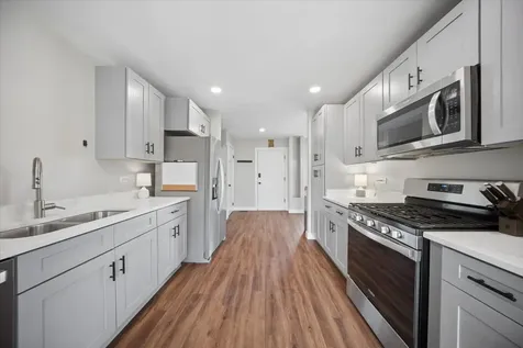 703 Westmere Road Des Plaines IL 60016