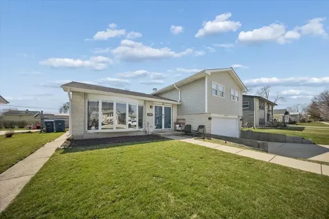 703 Westmere Road Des Plaines IL 60016