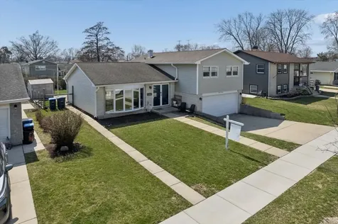 703 Westmere Road Des Plaines IL 60016