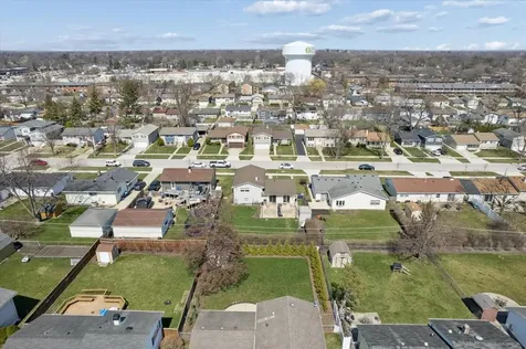 703 Westmere Road Des Plaines IL 60016