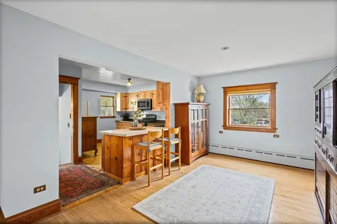 504 North Schoenbeck Road Prospect Heights IL 60070