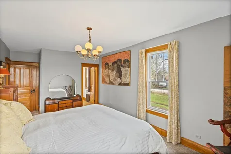 504 North Schoenbeck Road Prospect Heights IL 60070