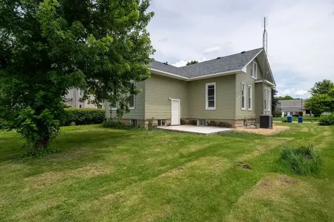 311 South Main Street Flanagan IL 61740
