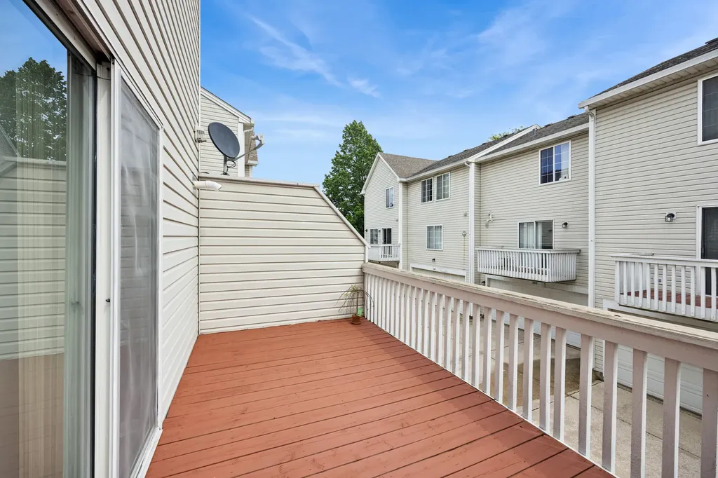 313 Candlelight Court Bolingbrook IL 60440