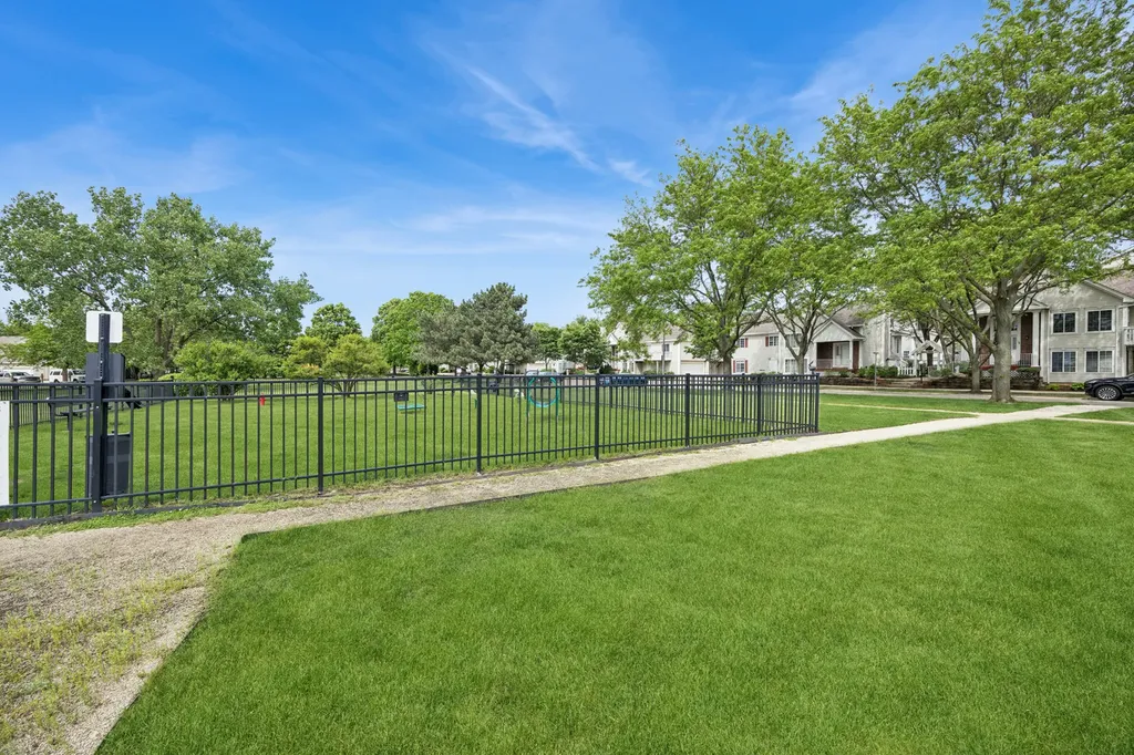 313 Candlelight Court Bolingbrook IL 60440