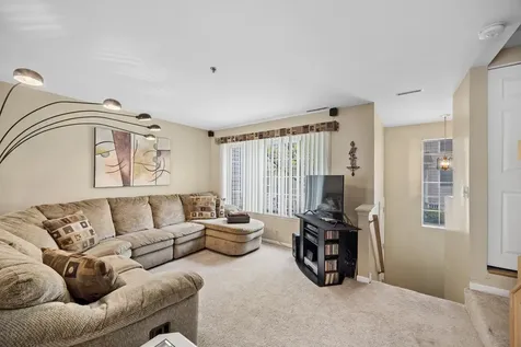 313 Candlelight Court Bolingbrook IL 60440