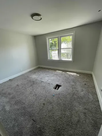 9154 South May Street Chicago IL 60620