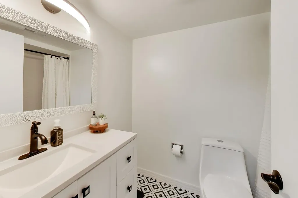1520 Stonebridge Trail Wheaton IL 60189