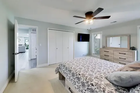 1520 Stonebridge Trail Wheaton IL 60189