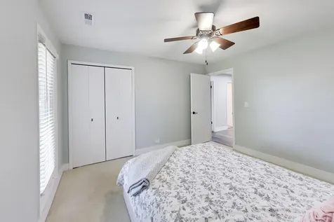 1520 Stonebridge Trail Wheaton IL 60189
