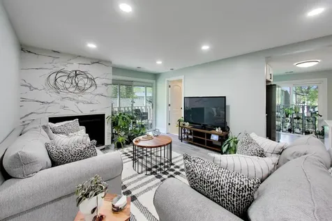 1520 Stonebridge Trail Wheaton IL 60189