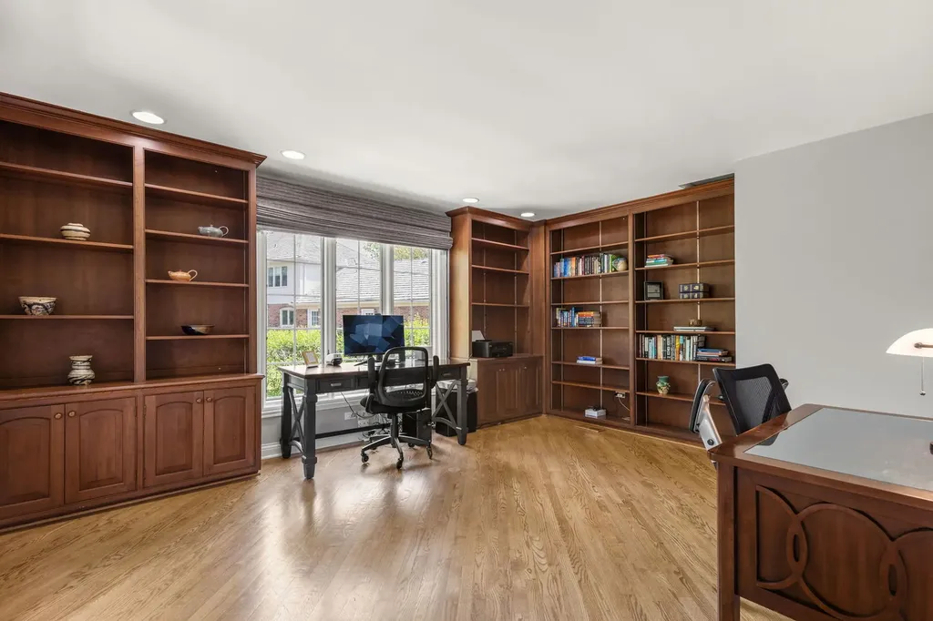 119 Saddle Brook Drive Oak Brook IL 60523