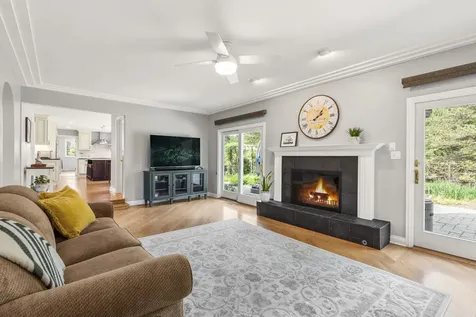 119 Saddle Brook Drive Oak Brook IL 60523
