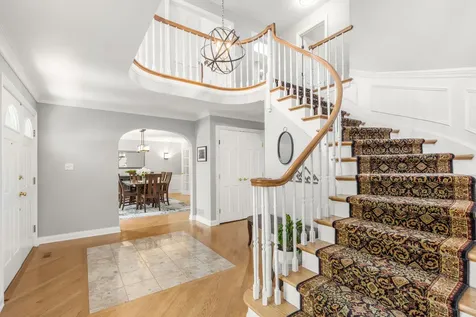 119 Saddle Brook Drive Oak Brook IL 60523