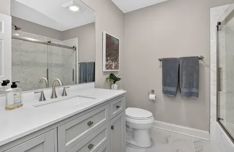 5131 Creek Drive Western Springs IL 60558