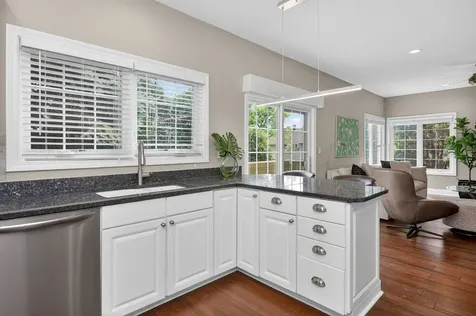 5131 Creek Drive Western Springs IL 60558