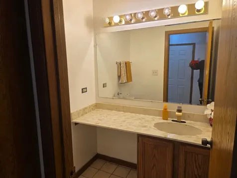 4007 193RD Street Country Club Hills IL 60478