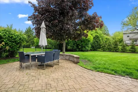 40W174 Jack London Street St. Charles IL 60175