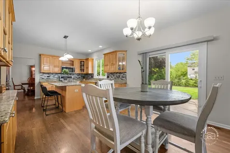 40W174 Jack London Street St. Charles IL 60175