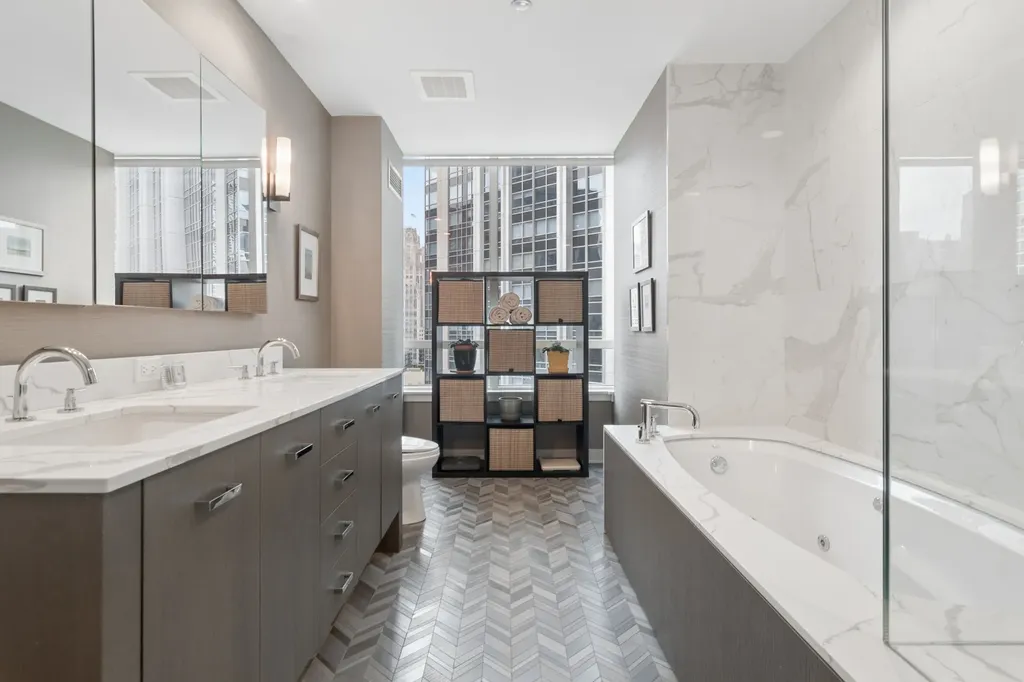 505 North Mcclurg Court Chicago IL 60611