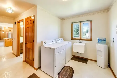 20 N Carbon Hill Road Coal City IL 60416