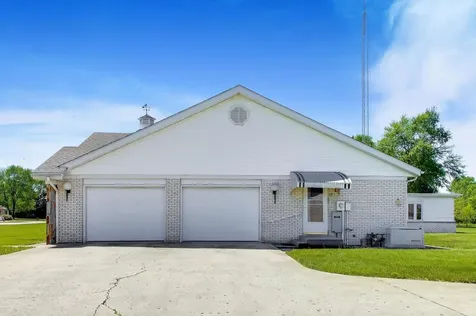 20 N Carbon Hill Road Coal City IL 60416