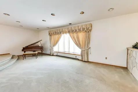 20 N Carbon Hill Road Coal City IL 60416