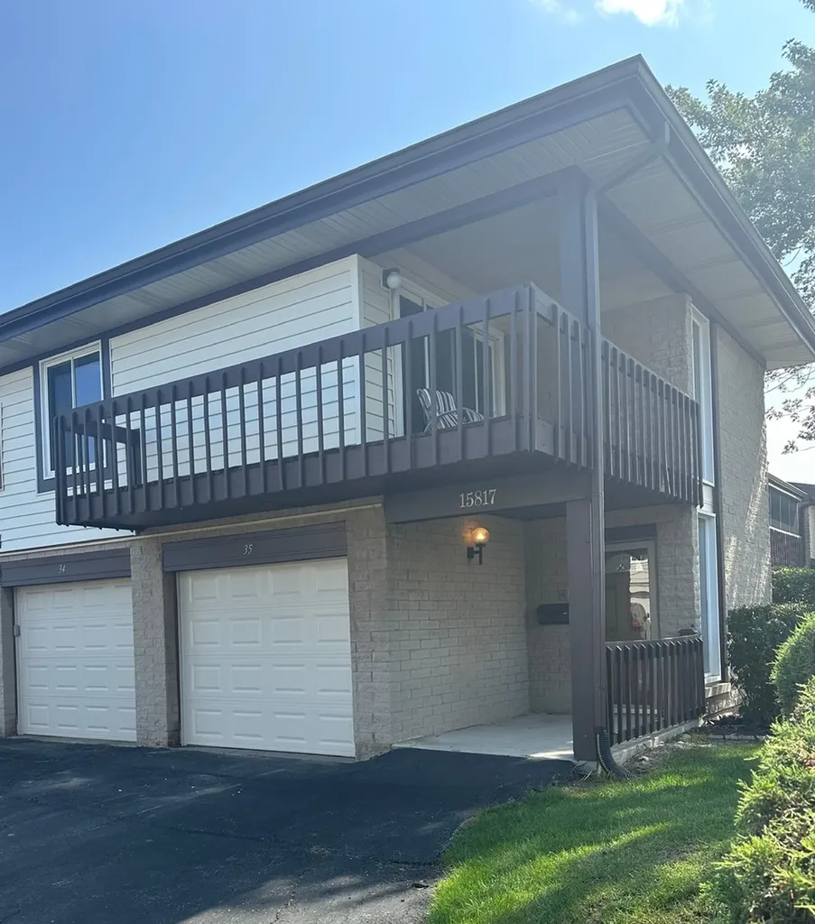 15817 Orlan Brook Drive Orland Park IL 60462