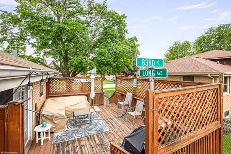 5400 West 83rd Place Burbank IL 60459